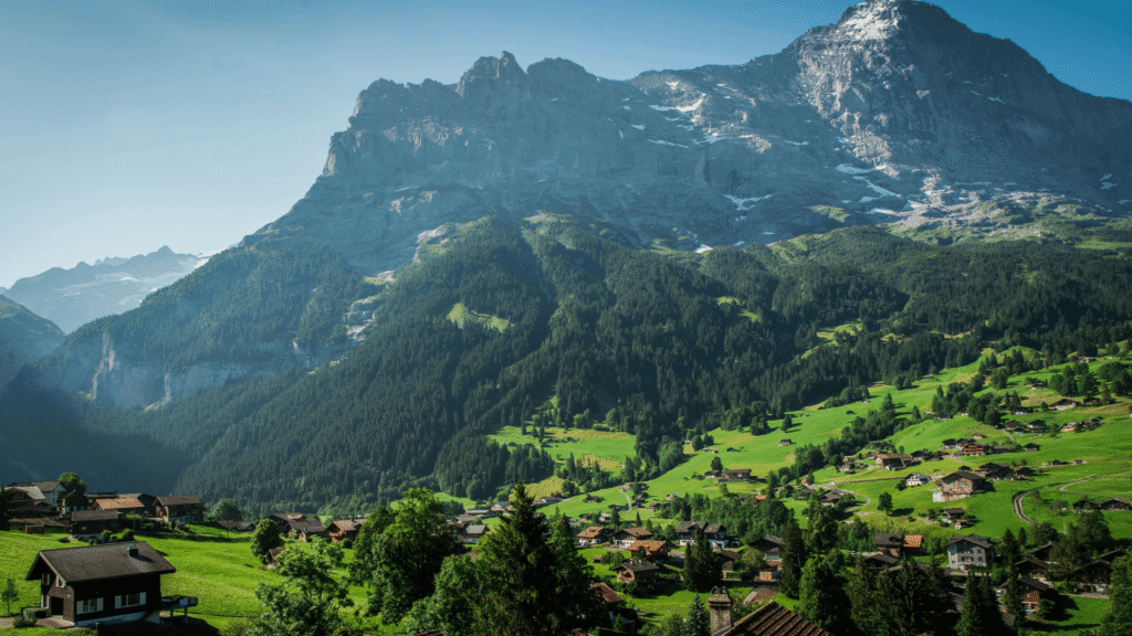 Zwitserland zomer bergdorpen wandelingen – gezin bij Bachalpsee bij Grindelwald