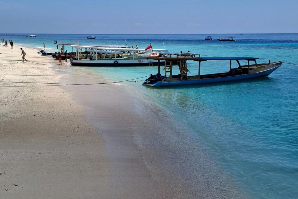 Zonvakantie in februari op tropisch strand